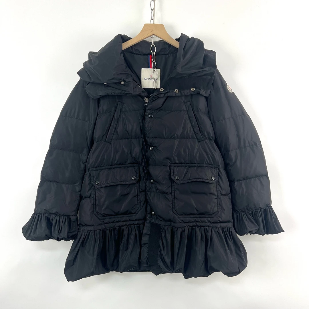 95新 MONCLER 97新/2码/下摆荷叶边羽绒服/无漫画标/09207