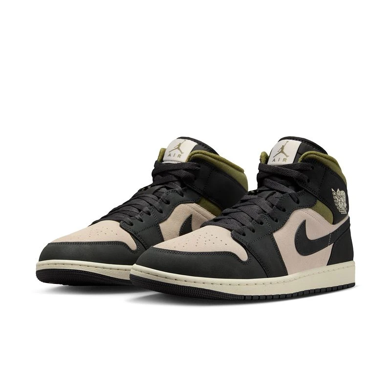 耐克/NIKE JORDAN 1 男子休闲时尚运动篮球鞋HV4091-102