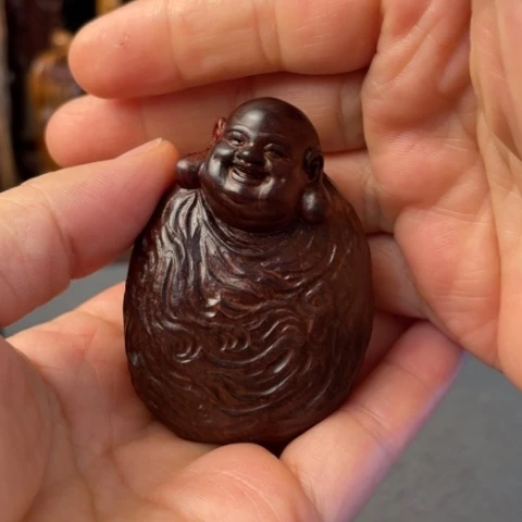 【闪购商品】小叶紫檀把件……………………..