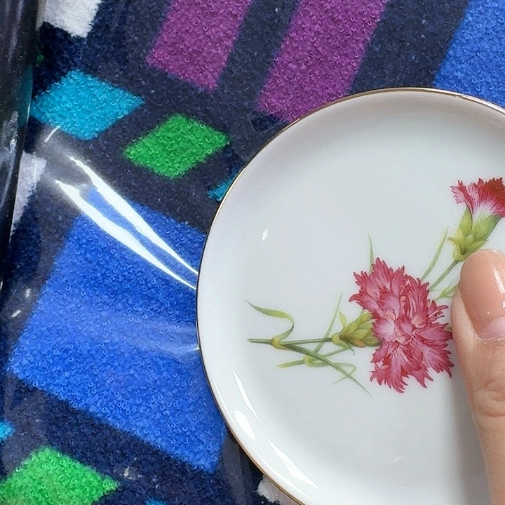 湖***子  瓷器。  瓷器。