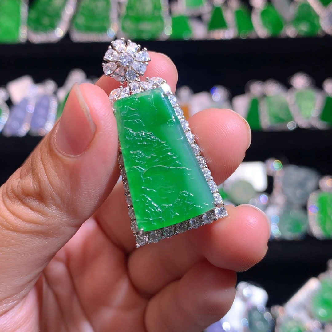 【闪购商品】颈饰银S925镶嵌翡翠天然翡翠