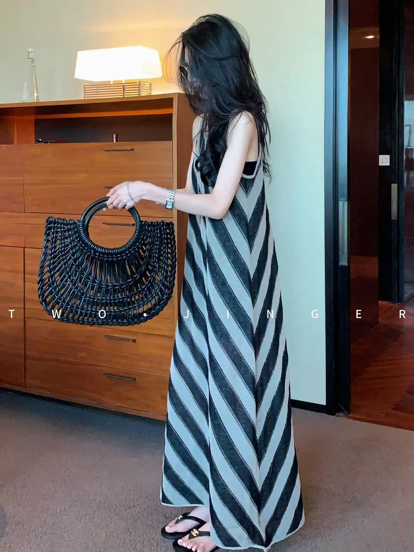 二静子 极简约静奢 超凉爽亚麻纳米丝两件套连衣裙 CX9555