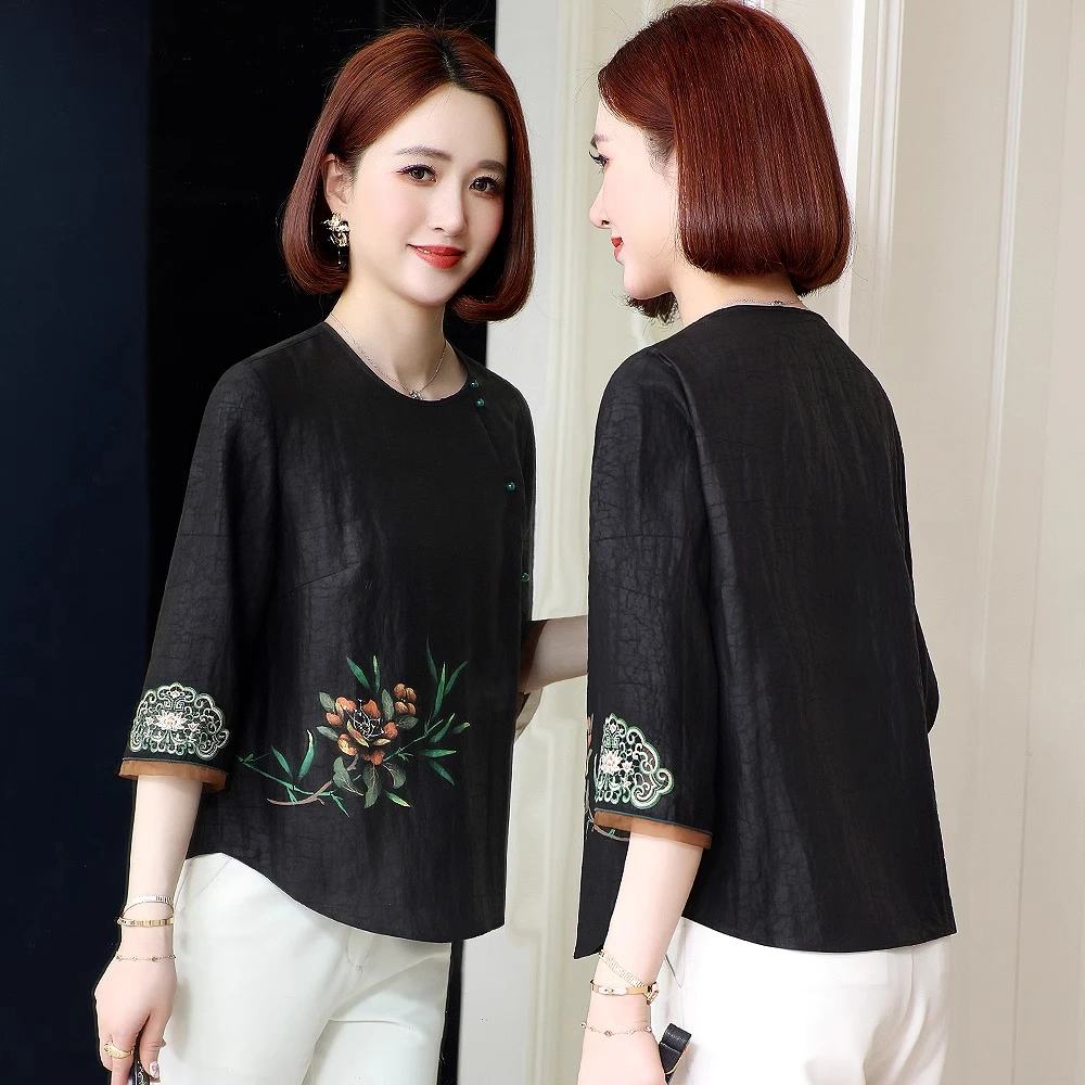 2025春夏新款高端中老年龟纹香云纱上衣女真丝桑蚕丝绣花圆领衬衫