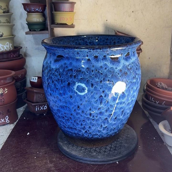 紫砂花盆，手工制作