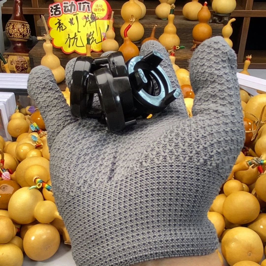 10个di zuo底座的设计风格