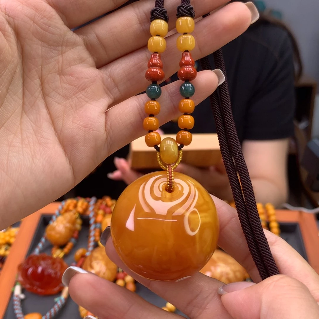 未镶嵌颈饰蜜蜡天然