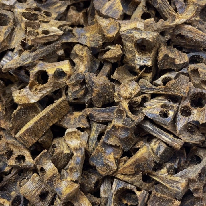 沉香碎屑沉香透顶绿碎料100g