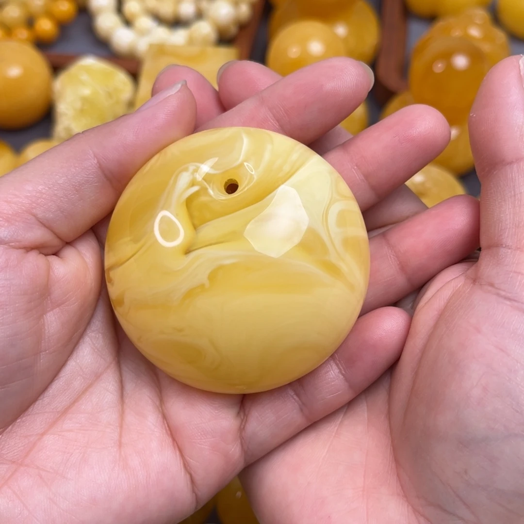 蜜蜡裸石未镶嵌公主扣