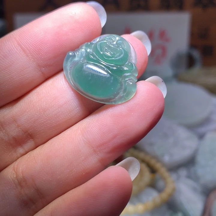 翡翠未镶嵌颈饰保真天然A货翡翠