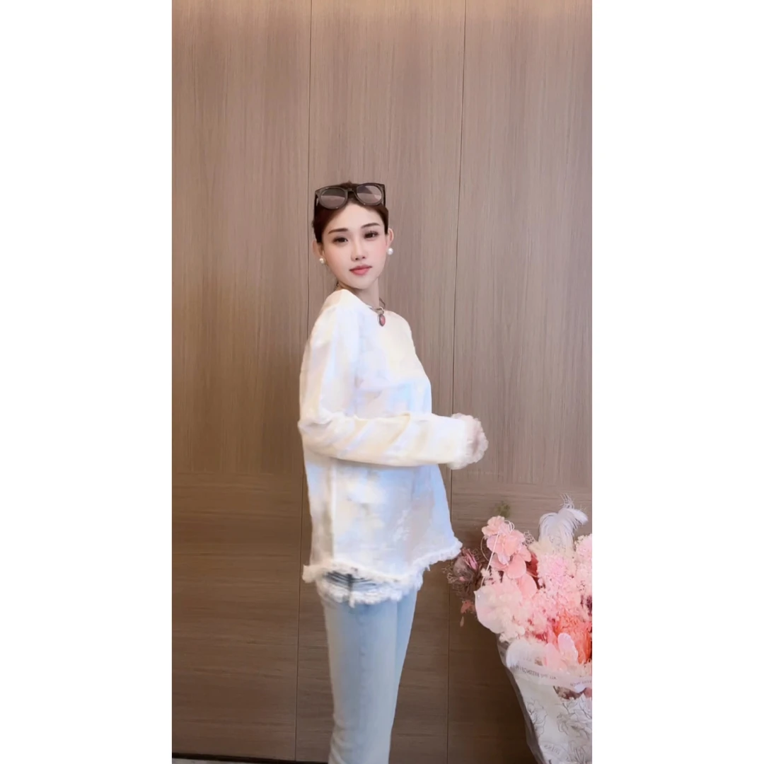 yiyiya.Guo艺艺吖休闲时尚百搭下摆蕾丝提花圆领上衣0876SS52