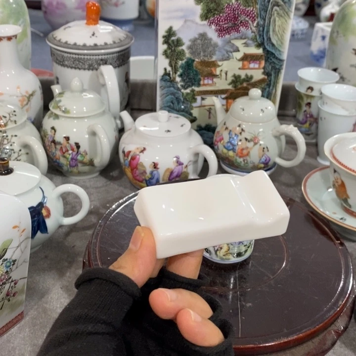 景德镇陶瓷工艺品
