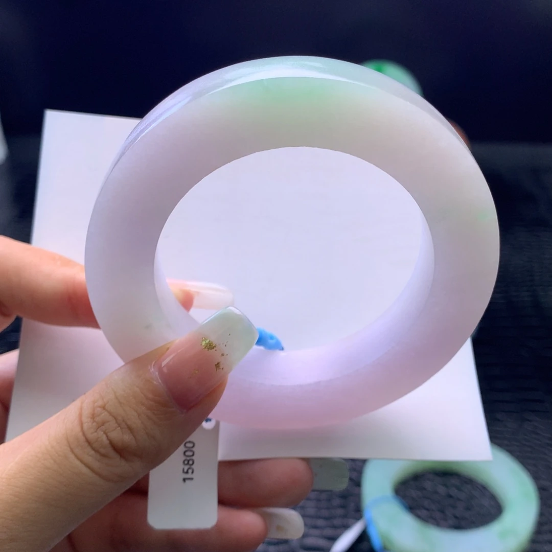 定制翡翠未镶嵌手镯