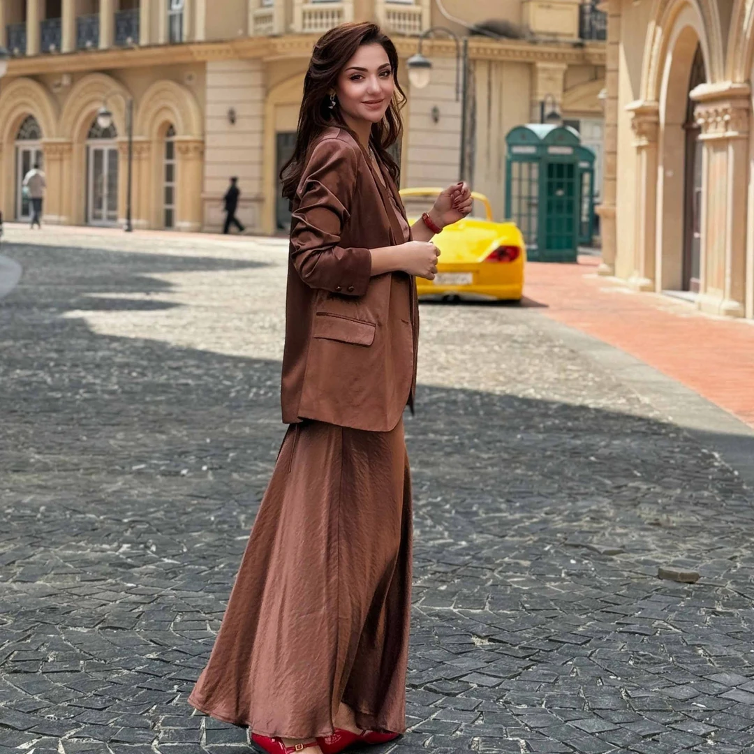 MUBINE 新款轻奢高级感气质缎面吊带裙西装外套两件套 2510