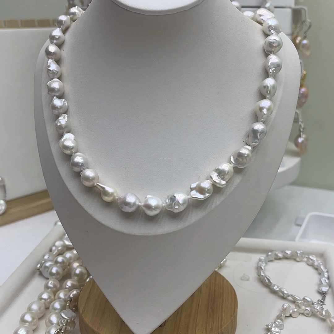 淡水珍珠银S925镶嵌颈饰奶*