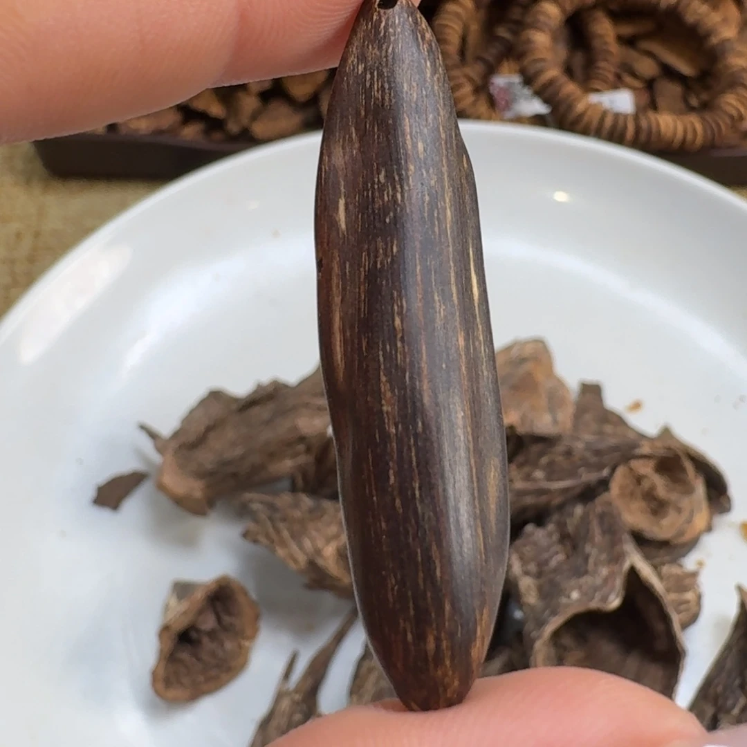吊坠沉香沉水达拉干吊坠