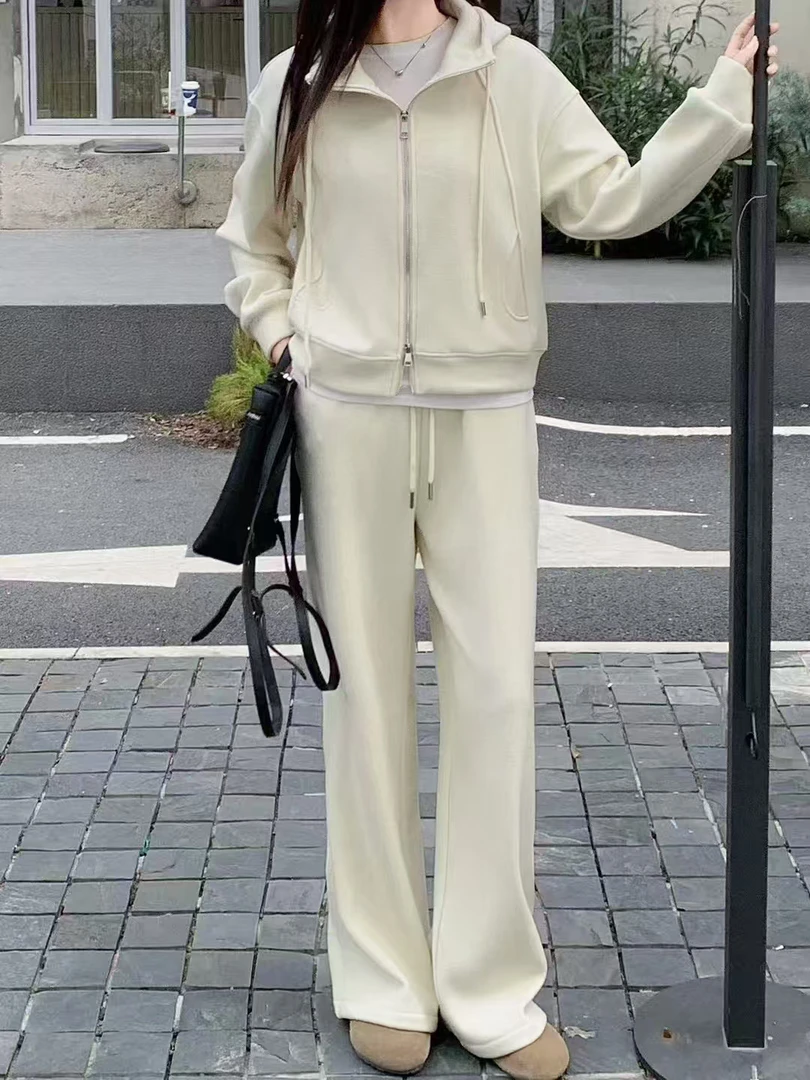邹先森156-30杭州品牌两件套休闲款百搭显瘦连帽减龄