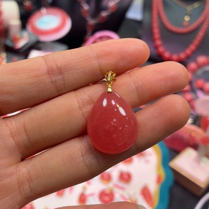 菱锰矿（红纹石）18K金镶嵌颈饰