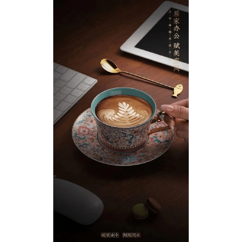 秋葵花描绘高足设计陶瓷斗彩红胎茶杯陶瓷111