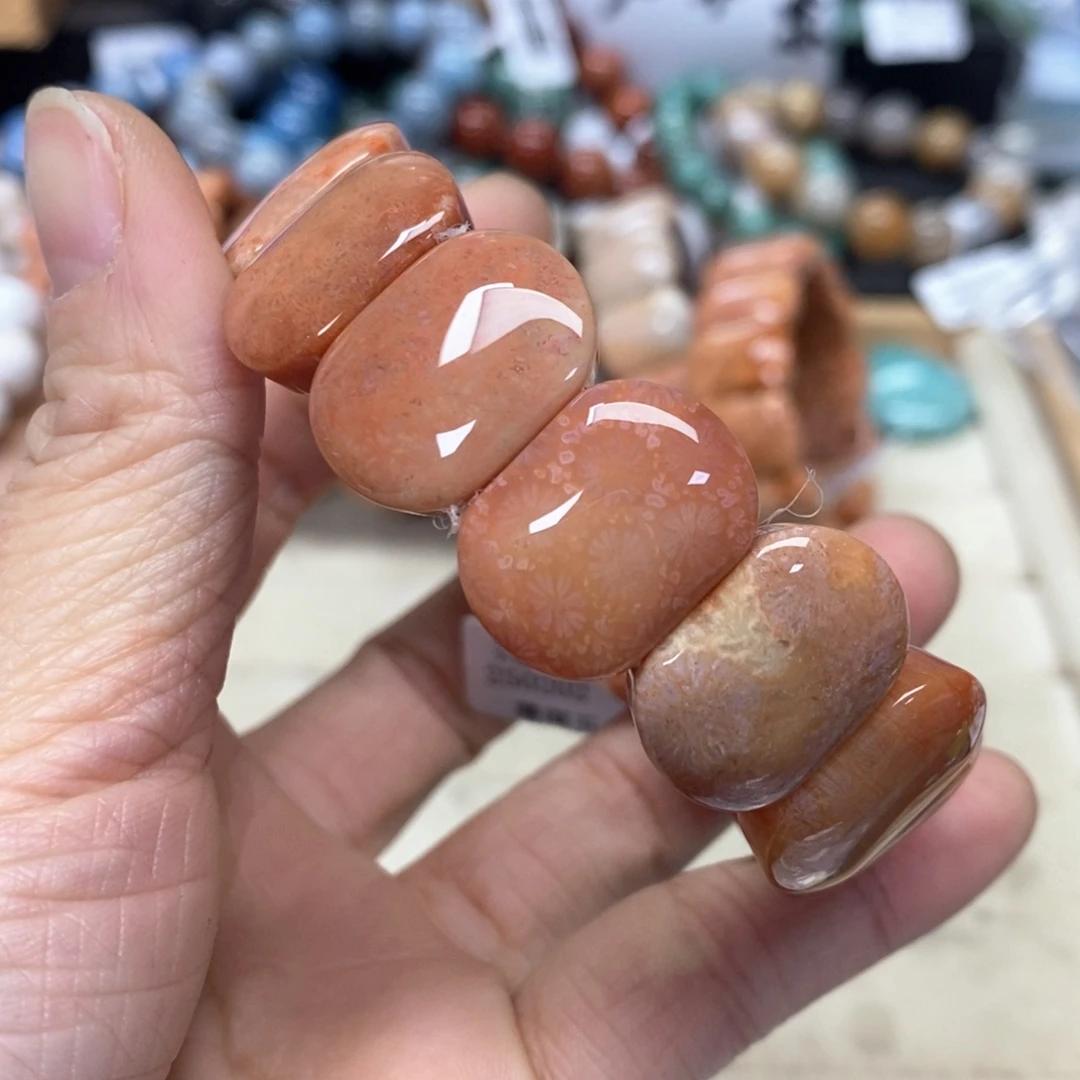 硅化珊瑚（珊瑚玉）手链未镶嵌未****好055