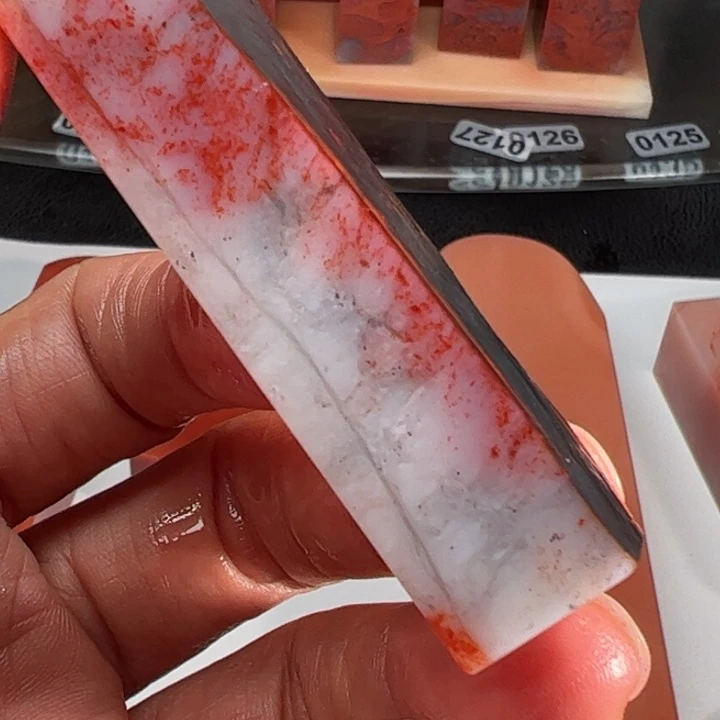 老挝石我们的确是一