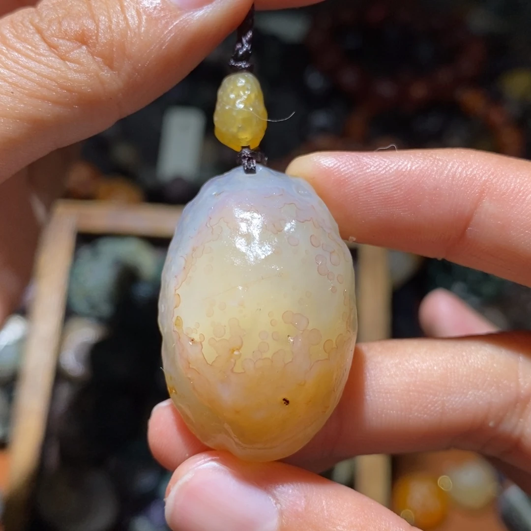 未镶嵌玛瑙/玉髓珠宝半成品