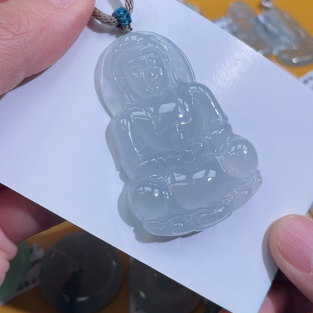 仔***学翡翠未镶嵌颈饰观音