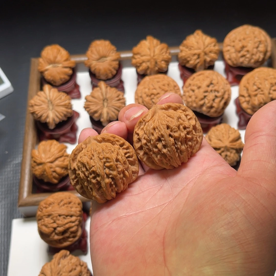 把件文玩核桃全品四座楼核桃尺寸41