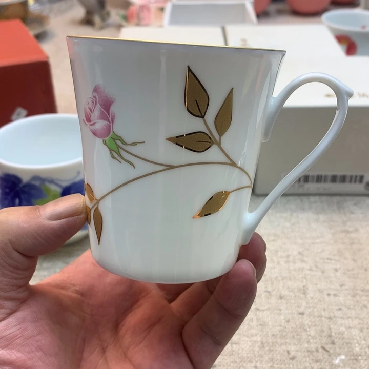 金瓷阁家的美丽瓷器