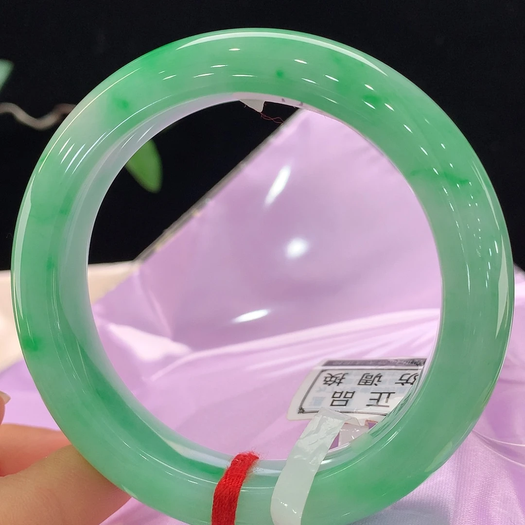 翡翠未镶嵌手镯0391