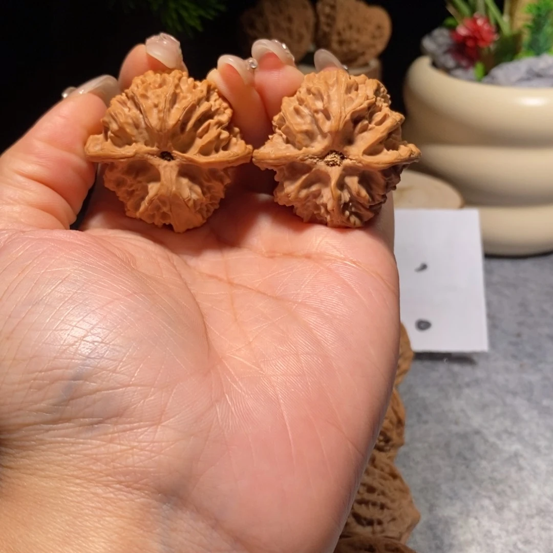 *****核桃把件全品39苹果园