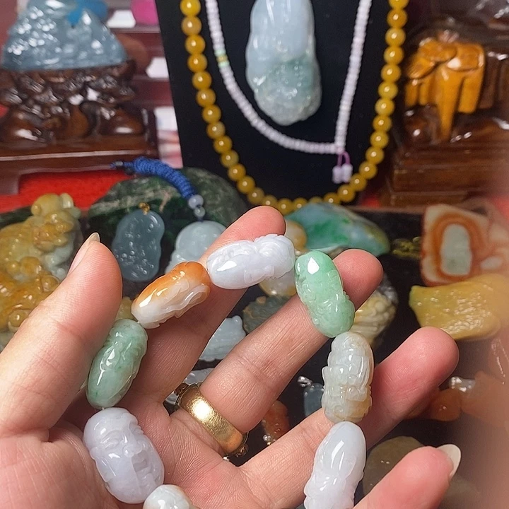 翡翠未镶嵌套链翡翠多宝手串