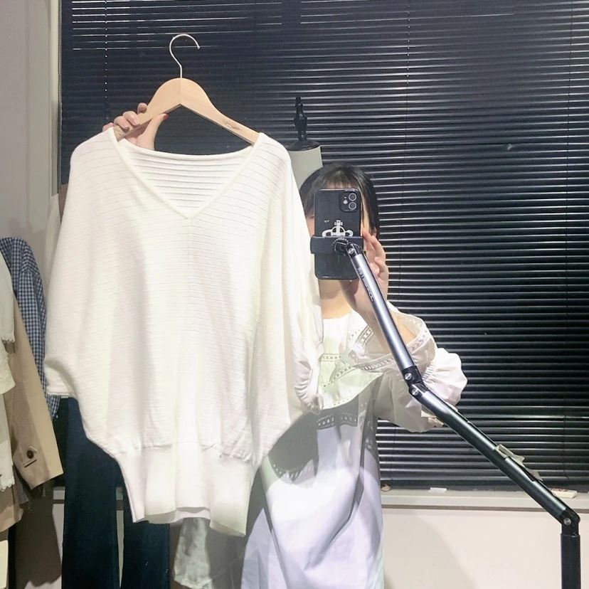 【闪购商品】蝙蝠袖白色