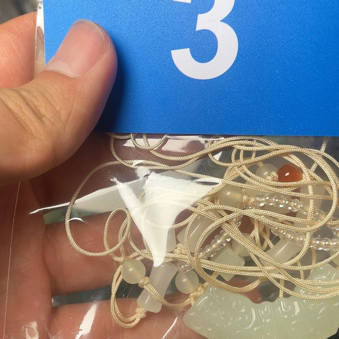 蛇纹石玉颈饰合金✿****欢