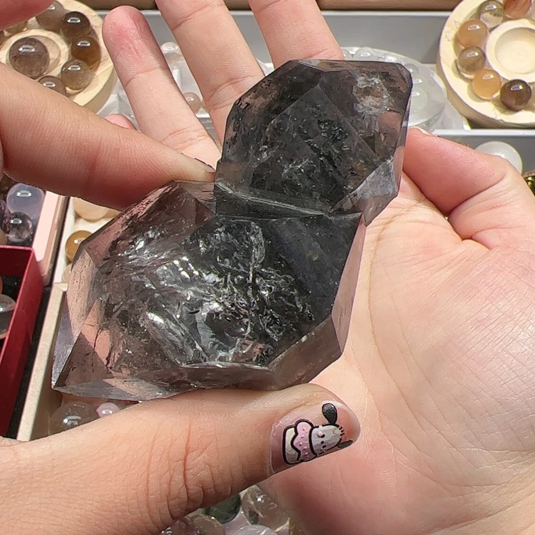 水晶大型摆件（非配饰）未镶嵌