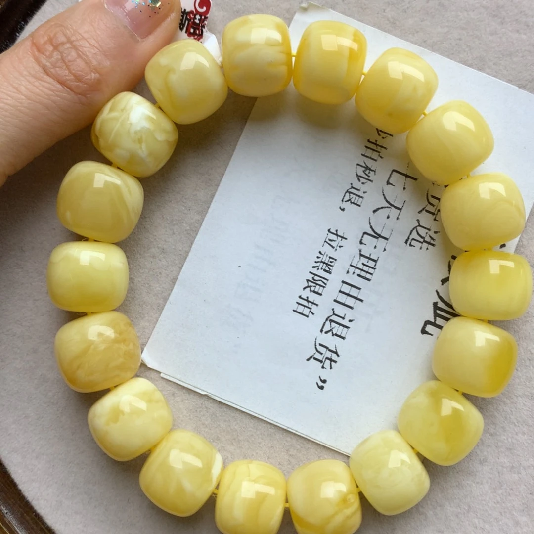 蜜蜡珠宝奇石未镶嵌