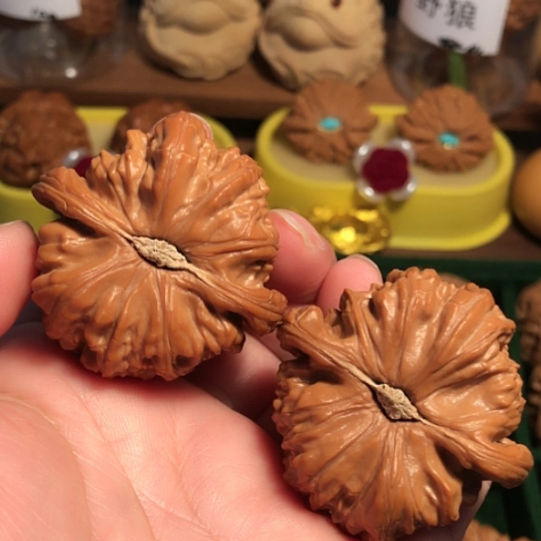 【闪购商品】文玩核桃把件白狮子