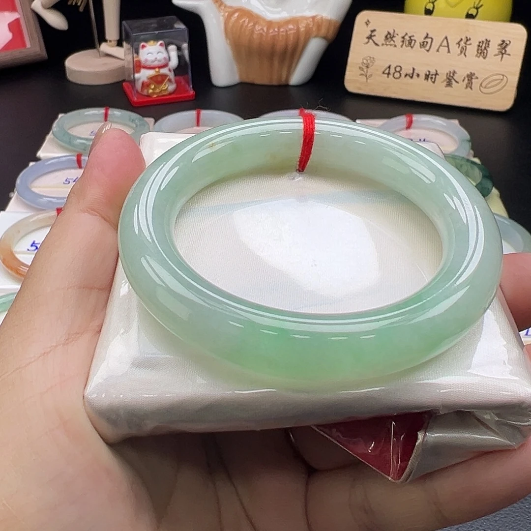 翡翠未镶嵌手镯12号