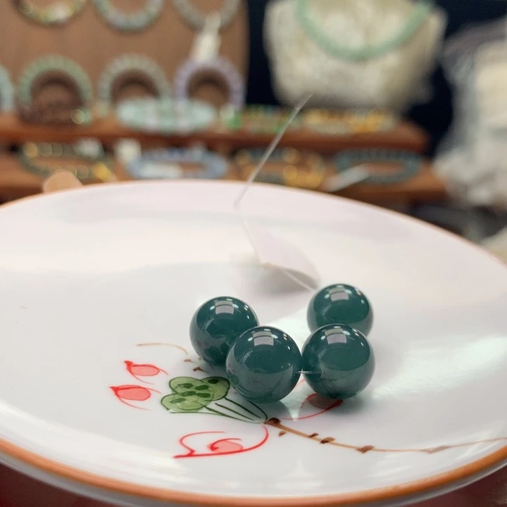 翡翠未镶嵌手链翡翠d22卡9.8