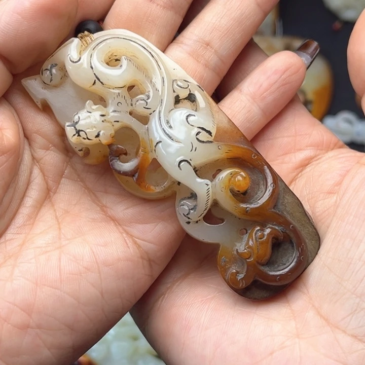 和田玉未镶嵌挂件