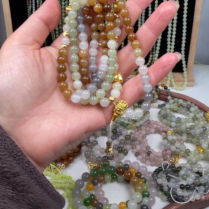 和田玉（糖玉）合金手链