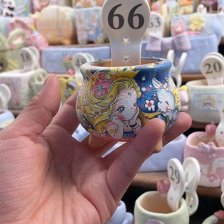 66….手工手绘花盆