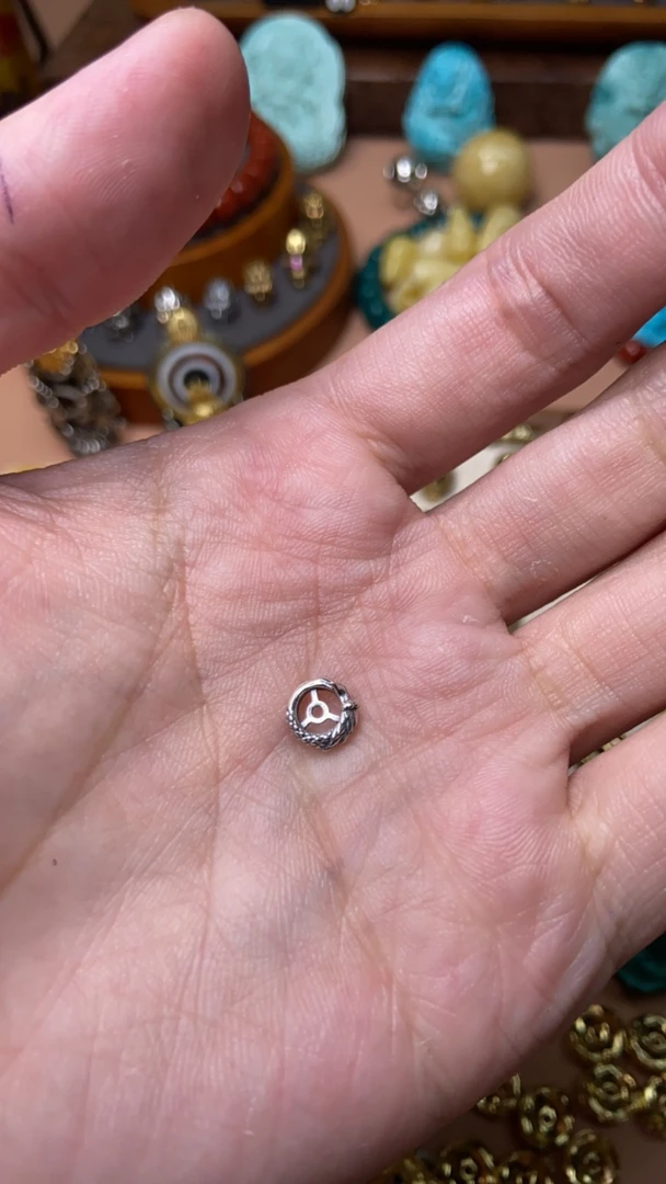 925银银制品 11号逆鳞银色配饰啊啊啊啊