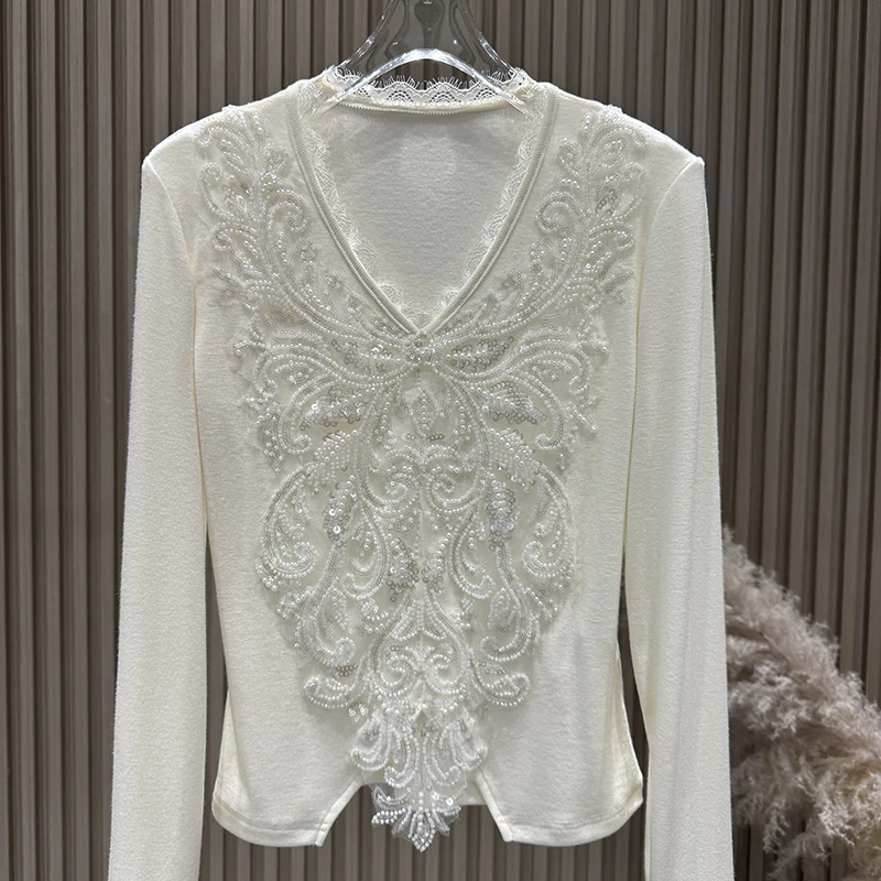 气质秋冬春亮片V领瑰丽白色奢百搭感绣花中古风衫针织打底A111