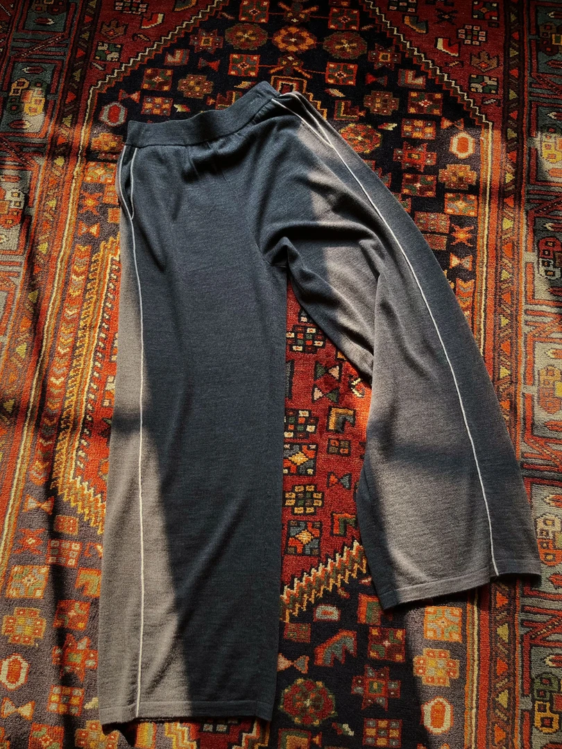 【阿黛】飘飘垂垂超细精纺绢丝羊毛针织裤