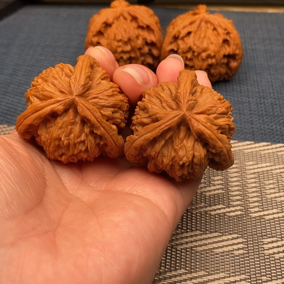 思***人吊坠文玩核桃三棱