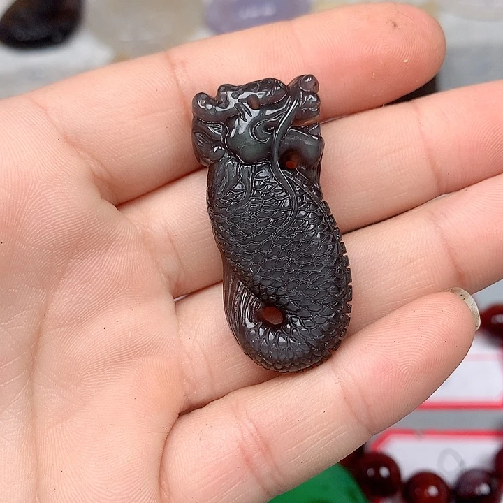 黑曜岩未镶嵌颈饰葉