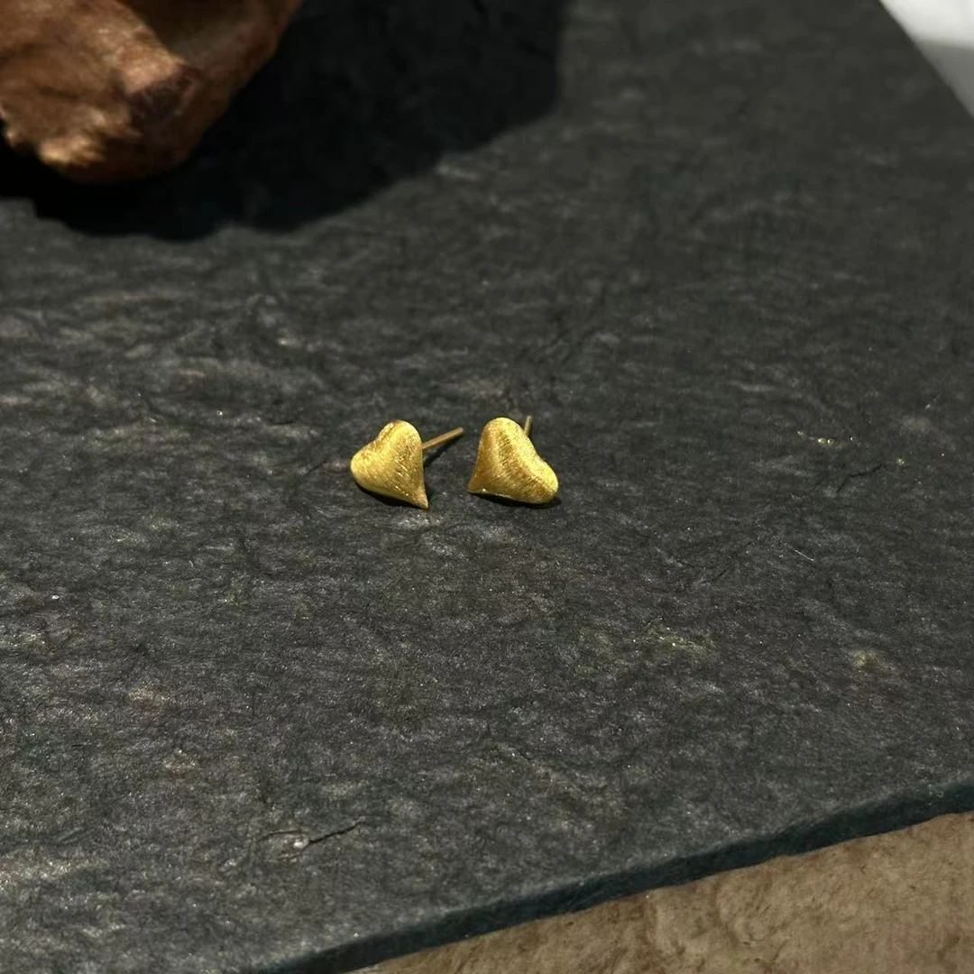 【山玥珠宝】18K金拉丝爱心耳钉耳饰