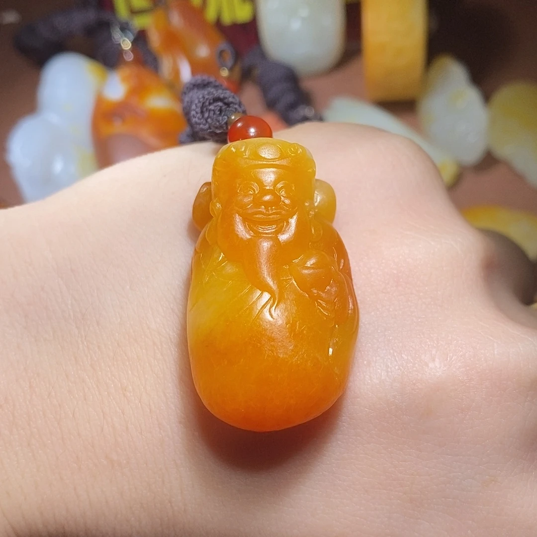 缪***生未镶嵌和田玉挂件