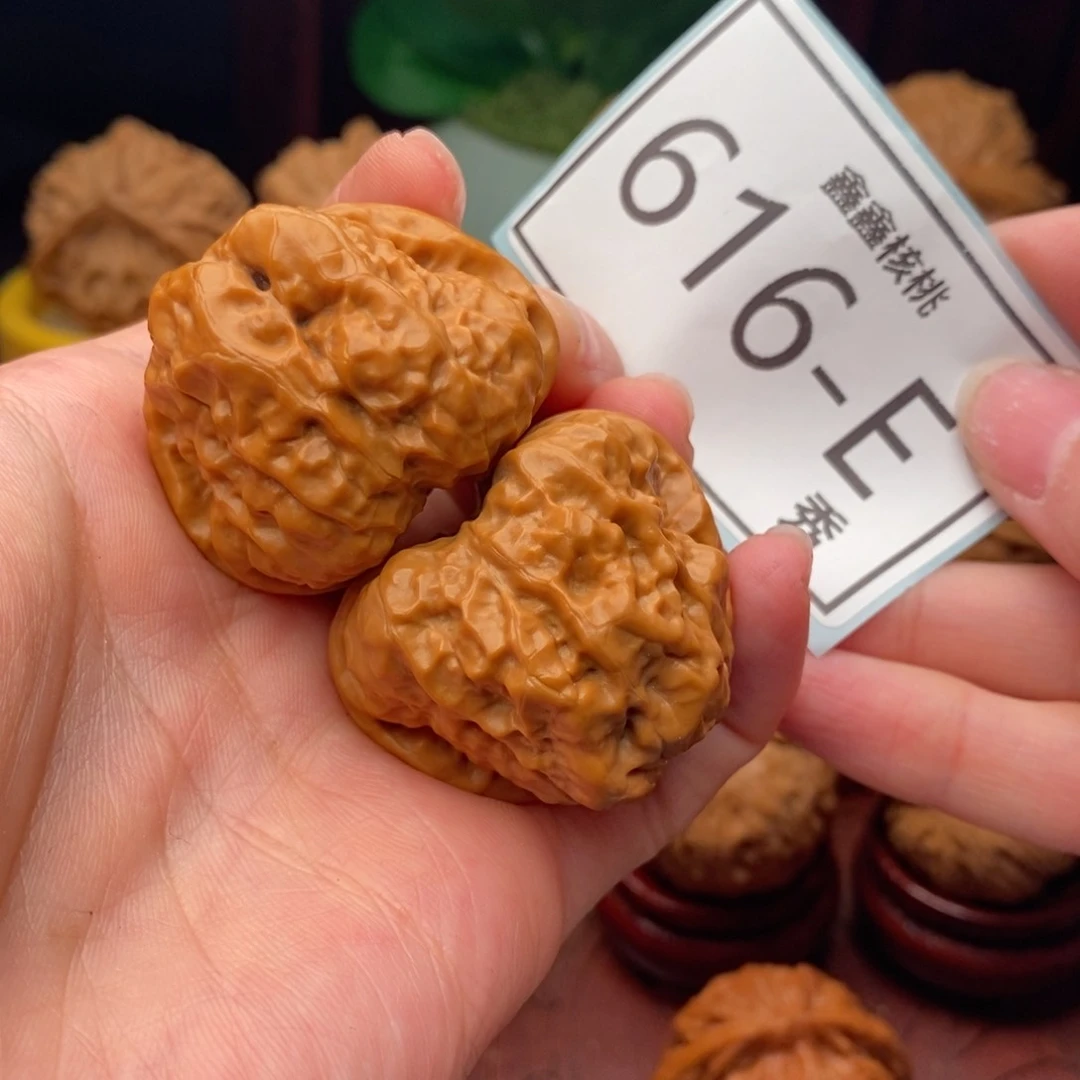 文玩核桃把件蛤码头39