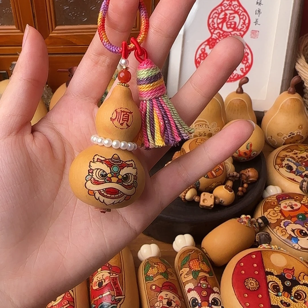 ****桃木醒狮挂件不退换